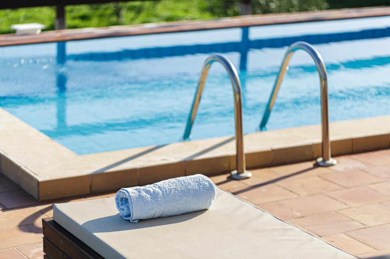 Angeliana  Dimokritos Villas, A Homestay Experience, By Thinkvilla מראה חיצוני תמונה